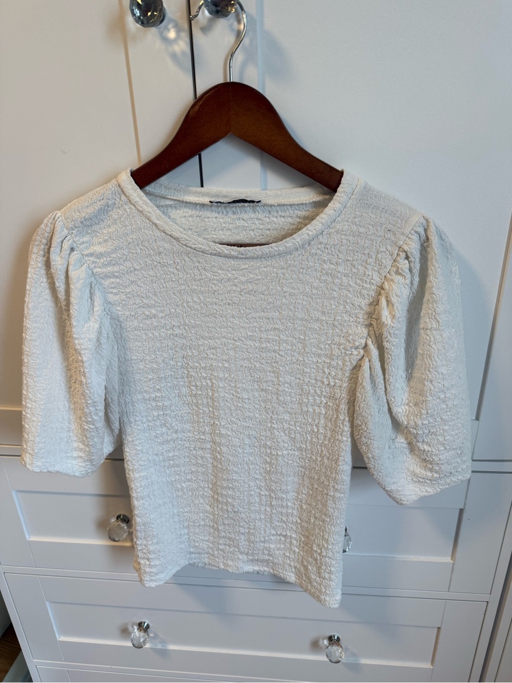 Zara White Textured Puff-Sleeve Short Sleeve Top